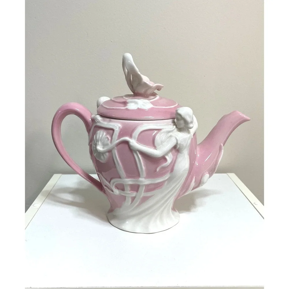 Pink Art Nouveau Lady Teapot Floral Lid Ceramic Decorative Tea Pot‎